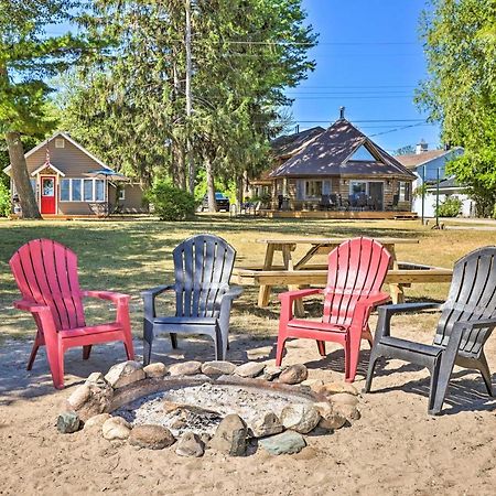 Quaint Studio With Shared Beach Walk To Suttons Bay Exteriér fotografie