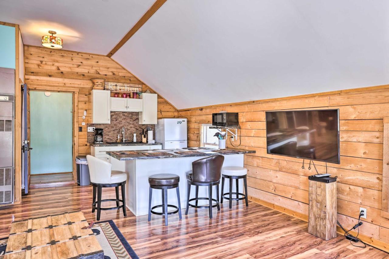 Quaint Studio With Shared Beach Walk To Suttons Bay Exteriér fotografie