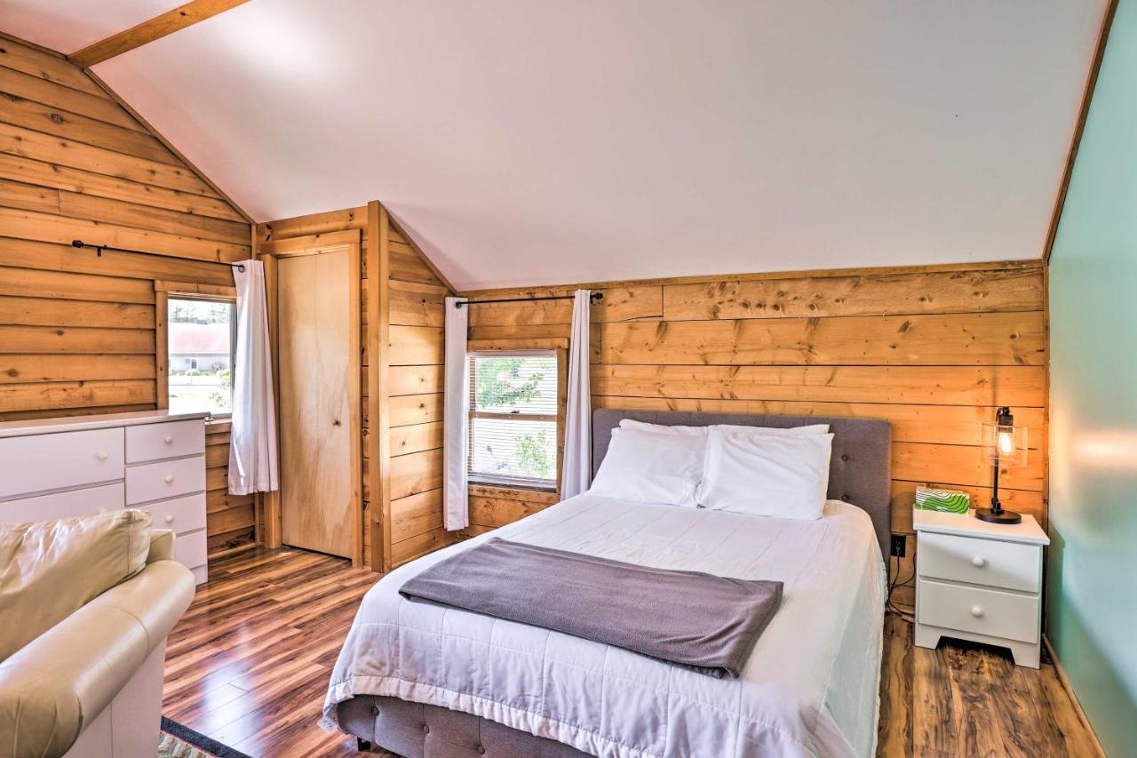 Quaint Studio With Shared Beach Walk To Suttons Bay Exteriér fotografie