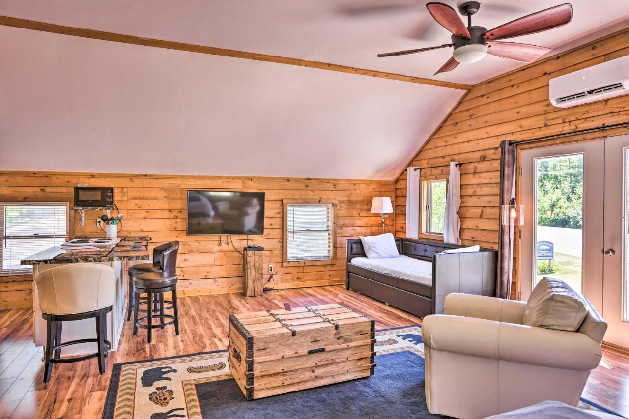 Quaint Studio With Shared Beach Walk To Suttons Bay Exteriér fotografie